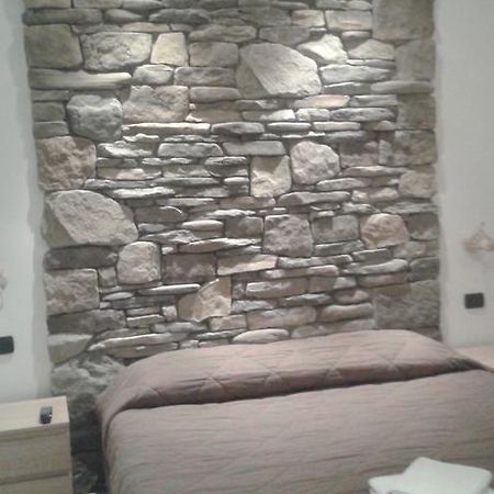 Bed And Breakfast Linate Peschiera Borromeo Exterior photo