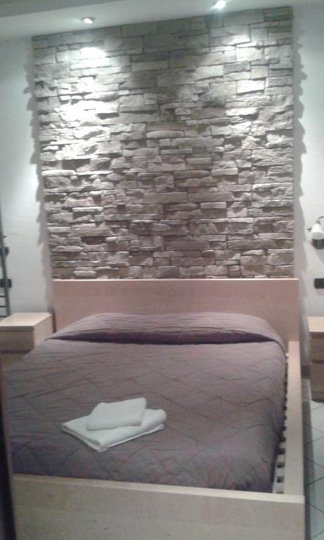 Bed And Breakfast Linate Peschiera Borromeo Exterior photo